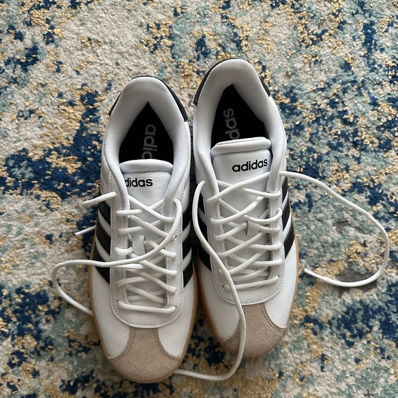 Adidas Women's VL COURT BOLD SHOES - Picture 2 of 5